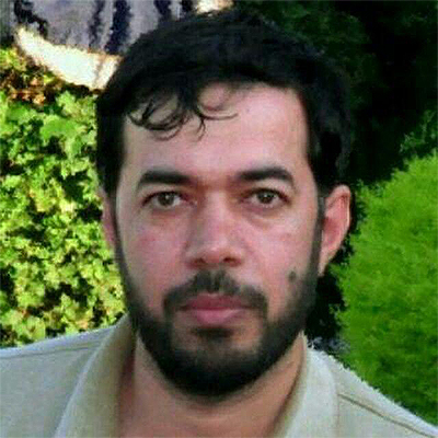 هنرمندان با خلق اثر هنری، در صدد همدردی با زلزله زدگان بر میآیند